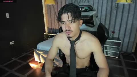 Snapshot of nicolaikarav chatting on June 21, 2026, 12:19 pm Nicolai online show from June 21, 2026, 12:19 pm