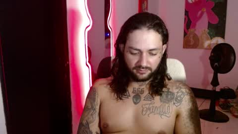 Snapshot of nicolas_torres99 chatting on December 30, 2024, 5:15 am nicolas online show from December 30, 2024, 5:15 am