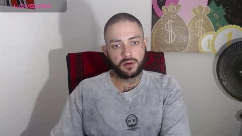 Snapshot of nicolas_torres99 chatting on March 6, 2025, 3:57 am nicolas online show from March 6, 2025, 3:57 am