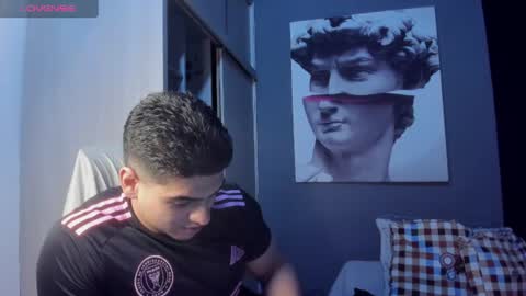 Andres online show from July 7, 2026, 4:33 pm