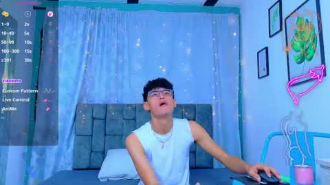 Snapshot of nicolastorres__ chatting on July 14, 2026, 10:21 am nicolastorres__ online show from July 14, 2026, 10:21 am