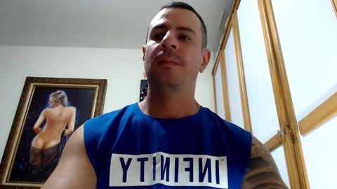 Nicolay online show from October 5, 2025, 10:29 pm