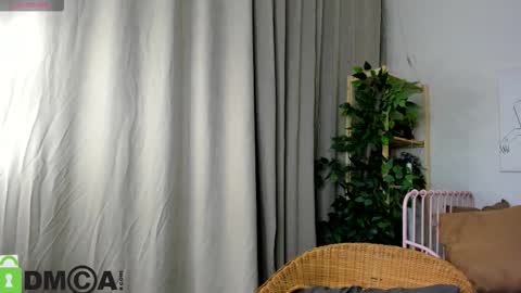 Snapshot of nicole_charm chatting on October 12, 2025, 8:08 pm GMT7TueWedThSu 0300am-0900am. Sa 1000am-0400pm online show from October 12, 2025, 8:08 pm