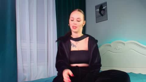 Surprisingly my name is exactly Nicole online show from March 27, 2026, 3:56 pm