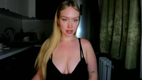 Nicole online show from September 27, 2025, 9:31 pm