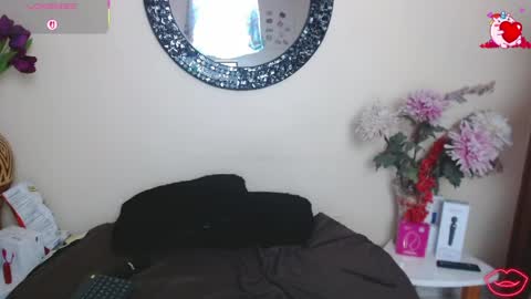 Snapshot of nicole_santana_ chatting on June 2, 2026, 10:12 pm Nicole Santana online show from June 2, 2026, 10:12 pm