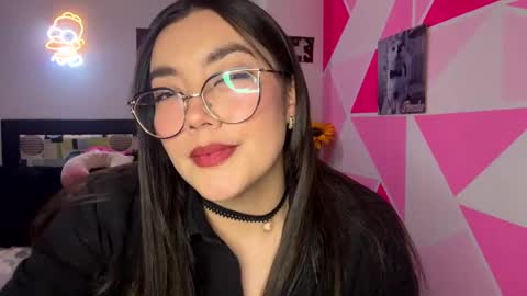 Snapshot of nicole_wc chatting on September 21, 2025, 4:14 am Nicole online show from September 21, 2025, 4:14 am