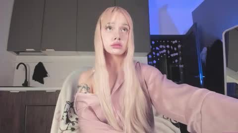 Mary online show from February 24, 2026, 5:16 am