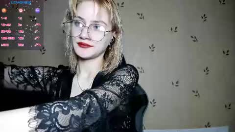 Snapshot of nicoledaviss_ chatting on June 28, 2026, 7:20 pm NicoleDavis online show from June 28, 2026, 7:20 pm