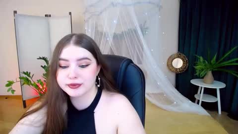 nicolefoxery online show from January 28, 2025, 6:28 pm