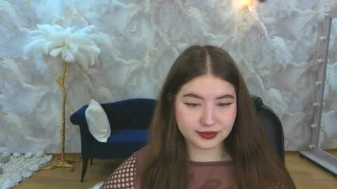 nicolefoxery online show from September 30, 2025, 6:35 pm