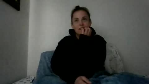 Snapshot of nicolegoodvibes00 chatting on March 16, 2026, 11:31 pm Nicole online show from March 16, 2026, 11:31 pm