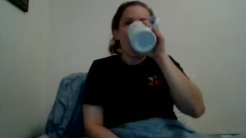 Snapshot of nicolegoodvibes00 chatting on April 8, 2026, 10:15 am Nicole online show from April 8, 2026, 10:15 am