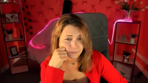 Snapshot of nicolehits chatting on September 29, 2025, 5:45 am nicolehits online show from September 29, 2025, 5:45 am