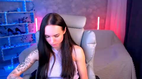 Snapshot of nicolemerz chatting on July 10, 2026, 5:37 pm Nicole online show from July 10, 2026, 5:37 pm