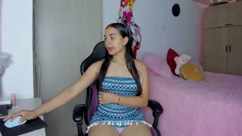 Snapshot of nicolesantana21 chatting on June 20, 2026, 4:43 pm nicole santana online show from June 20, 2026, 4:43 pm
