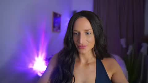 Snapshot of nicolette__shea_ chatting on July 6, 2026, 6:10 pm nicolette__shea_ online show from July 6, 2026, 6:10 pm