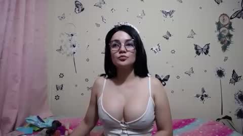 Snapshot of nicolle_sky chatting on March 14, 2026, 8:53 am nicolle_sky online show from March 14, 2026, 8:53 am