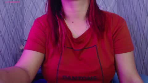 Snapshot of nicolletaylorq chatting on January 19, 2025, 3:39 am Nicolle Miley online show from January 19, 2025, 3:39 am