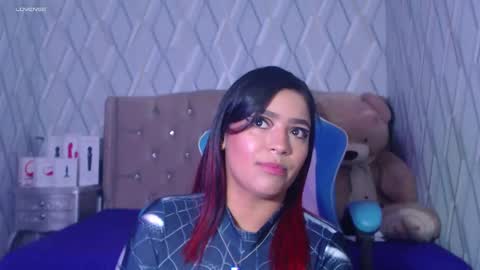 Snapshot of nicolletaylorq chatting on January 19, 2025, 6:42 am Nicolle Miley online show from January 19, 2025, 6:42 am