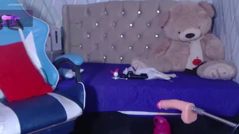 Snapshot of nicolletaylorq chatting on January 19, 2025, 9:44 am Nicolle Miley online show from January 19, 2025, 9:44 am