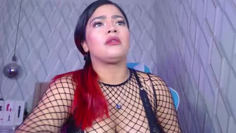 Snapshot of nicolletaylorq chatting on February 11, 2025, 2:03 am Nicolle Miley online show from February 11, 2025, 2:03 am