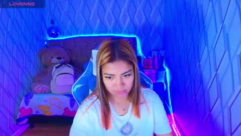 Snapshot of nicolletaylorq chatting on October 8, 2025, 3:48 am Nicolle Miley online show from October 8, 2025, 3:48 am
