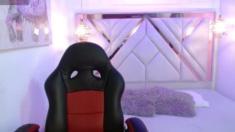 Nicollet online show from March 26, 2026, 3:23 am