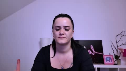 Snapshot of nicolsparklex chatting on April 24, 2026, 7:22 am Nicol Sparkle online show from April 24, 2026, 7:22 am