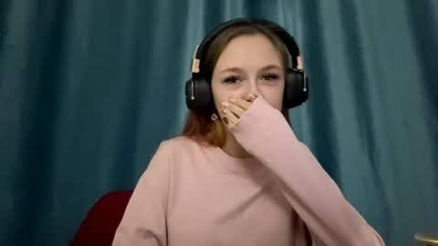 Jenny online show from November 3, 2025, 3:13 pm