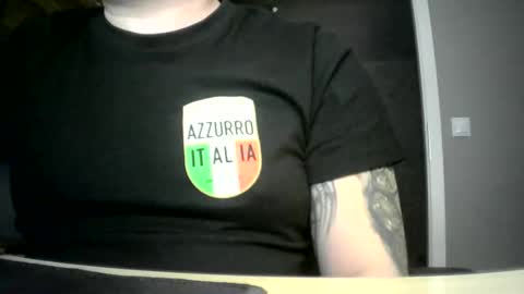 Snapshot of niewidoczny26 chatting on March 7, 2025, 9:59 pm Niewidoczny online show from March 7, 2025, 9:59 pm