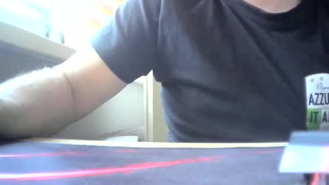 Snapshot of niewidoczny26 chatting on March 8, 2025, 7:27 am Niewidoczny online show from March 8, 2025, 7:27 am