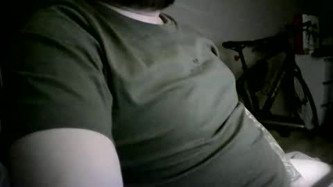 Snapshot of niewidoczny26 chatting on October 28, 2025, 2:37 am Niewidoczny online show from October 28, 2025, 2:37 am