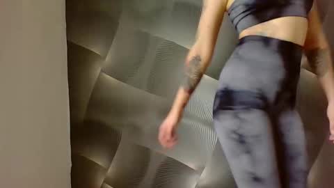 nighted_sofia online show from November 9, 2025, 9:07 am