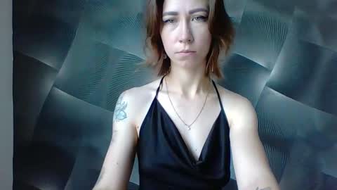 nighted_sofia online show from November 10, 2025, 7:18 am