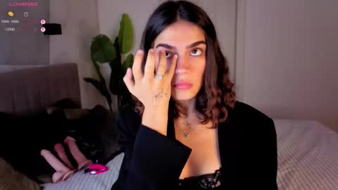 Daisy nd Tyler 3 online show from September 19, 2025, 6:37 am