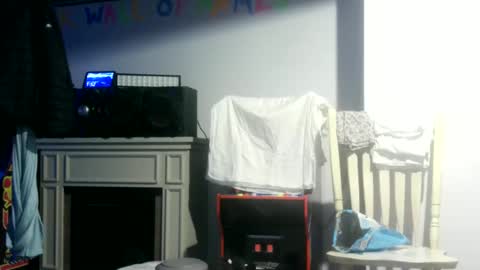 Snapshot of nightlifecouple chatting on December 15, 2024, 6:51 am nightlifecouple online show from December 15, 2024, 6:51 am