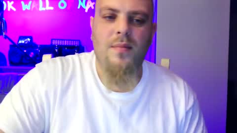 Snapshot of nightlifecouple chatting on December 16, 2024, 3:19 am nightlifecouple online show from December 16, 2024, 3:19 am