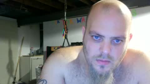 Snapshot of nightlifecouple chatting on December 18, 2024, 12:43 am nightlifecouple online show from December 18, 2024, 12:43 am