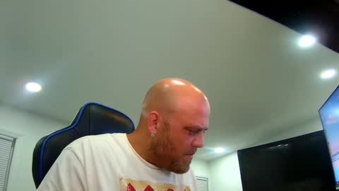 Snapshot of nightlifecouple chatting on September 22, 2025, 3:52 am nightlifecouple online show from September 22, 2025, 3:52 am