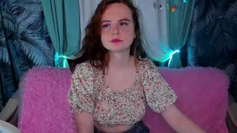 niiik_miiiki online show from September 10, 2025, 2:28 pm