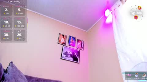 Snapshot of nika01_ chatting on May 20, 2026, 6:03 pm SAMARA online show from May 20, 2026, 6:03 pm