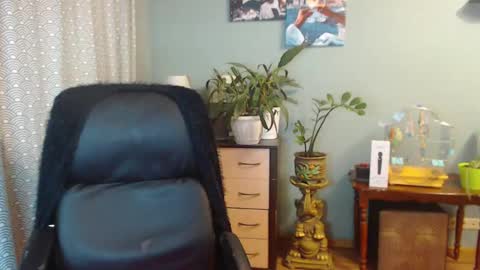 Nika online show from March 4, 2025, 3:48 pm