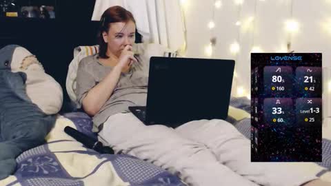 Snapshot of nika_fuchs chatting on November 8, 2025, 11:14 pm Nika online show from November 8, 2025, 11:14 pm