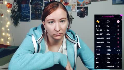 Snapshot of nika_fuchs chatting on December 17, 2025, 12:05 am Nika online show from December 17, 2025, 12:05 am