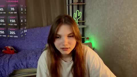 Nika online show from September 18, 2025, 5:48 pm