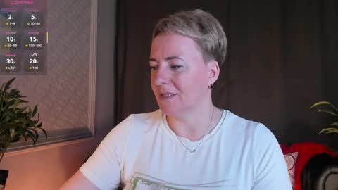 Snapshot of nika_smit chatting on June 6, 2026, 5:12 am Nika online show from June 6, 2026, 5:12 am