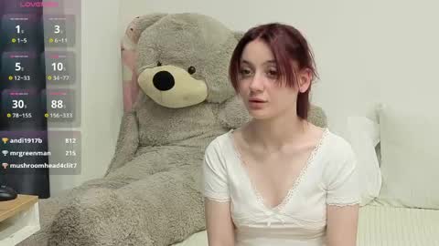 Snapshot of nikagaze chatting on May 7, 2026, 5:40 pm Nika online show from May 7, 2026, 5:40 pm