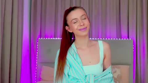 Nika online show from March 15, 2026, 7:42 pm