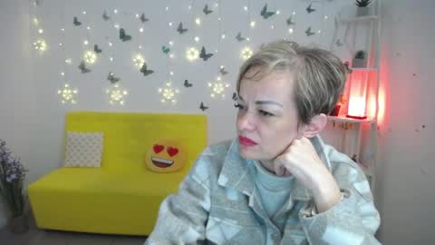 Snapshot of nikamayu chatting on April 16, 2026, 9:10 am Nika online show from April 16, 2026, 9:10 am